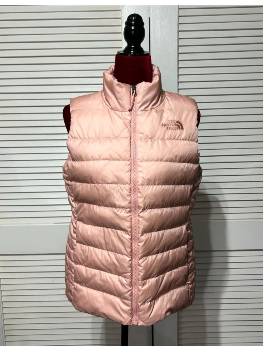The North Face Women's Pink Aconcagua Down Puffer Vest Size Medium 3150